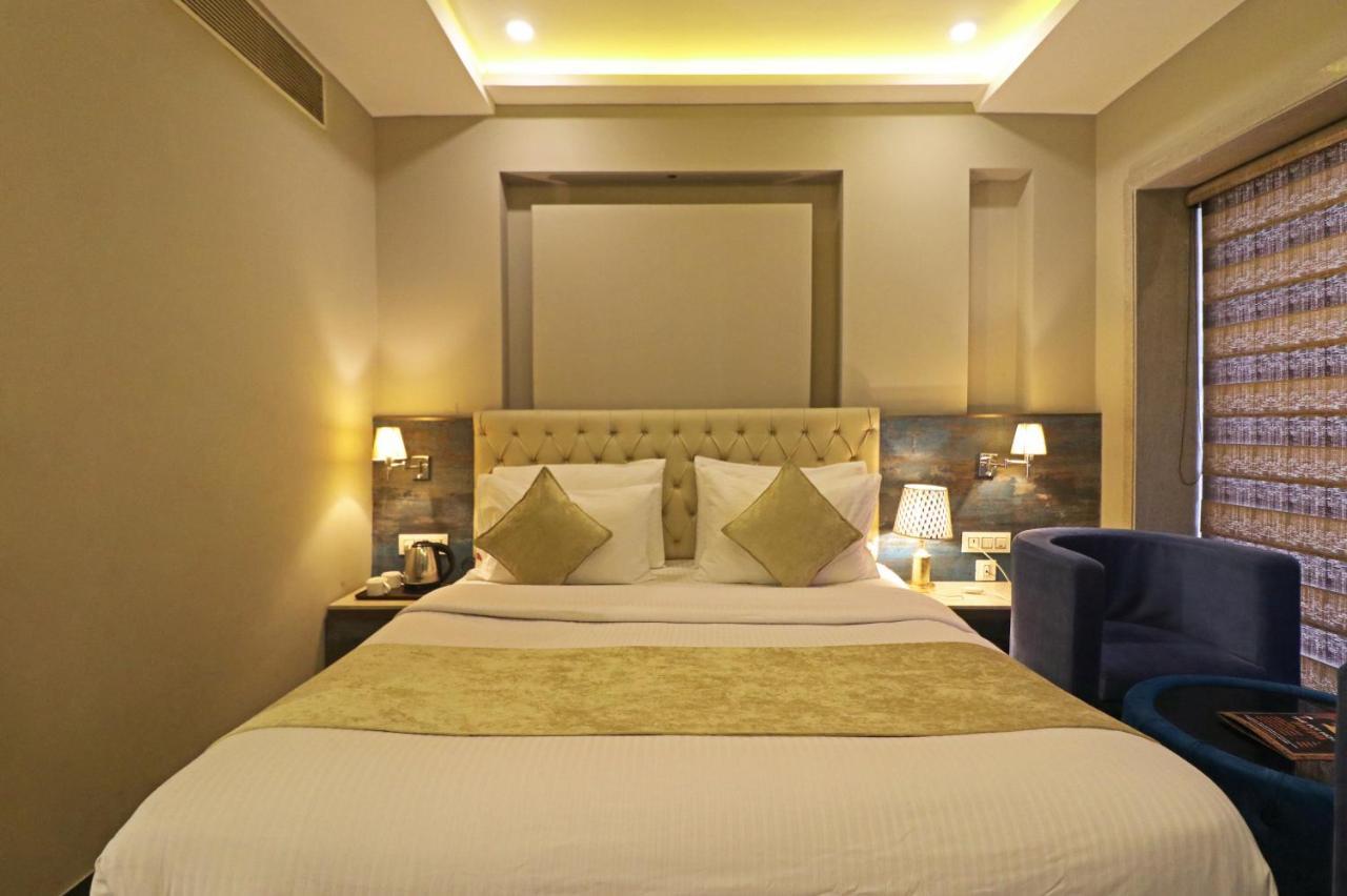 The Ivy Grand Hotel In City Centre With Free Secured Parking نيودلهي المظهر الخارجي الصورة