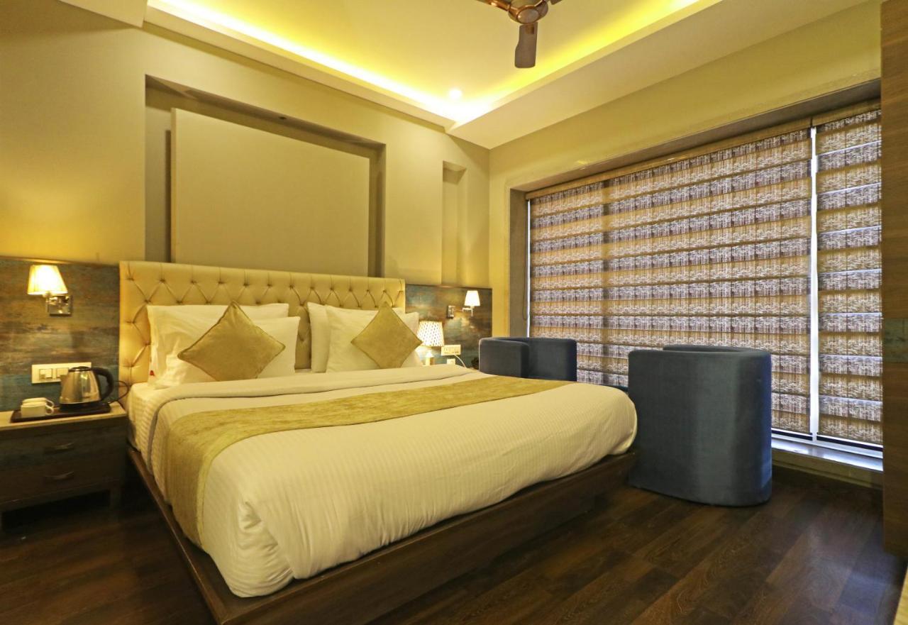 The Ivy Grand Hotel In City Centre With Free Secured Parking نيودلهي المظهر الخارجي الصورة