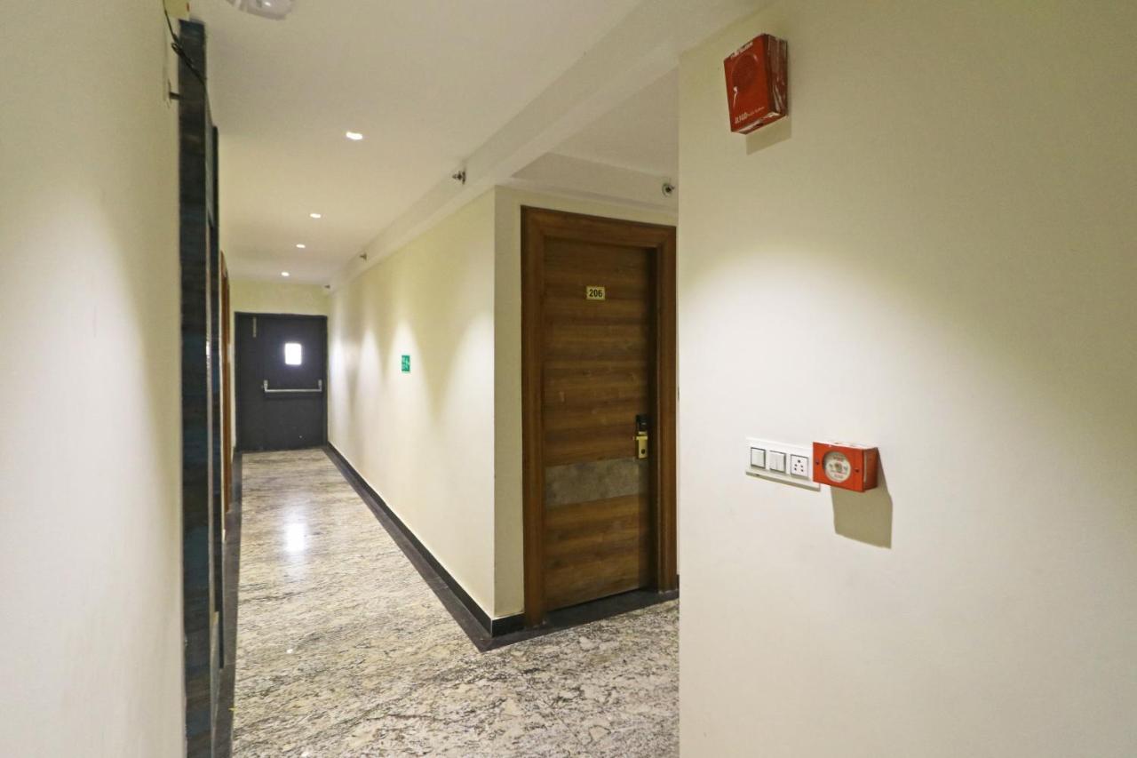 The Ivy Grand Hotel In City Centre With Free Secured Parking نيودلهي المظهر الخارجي الصورة