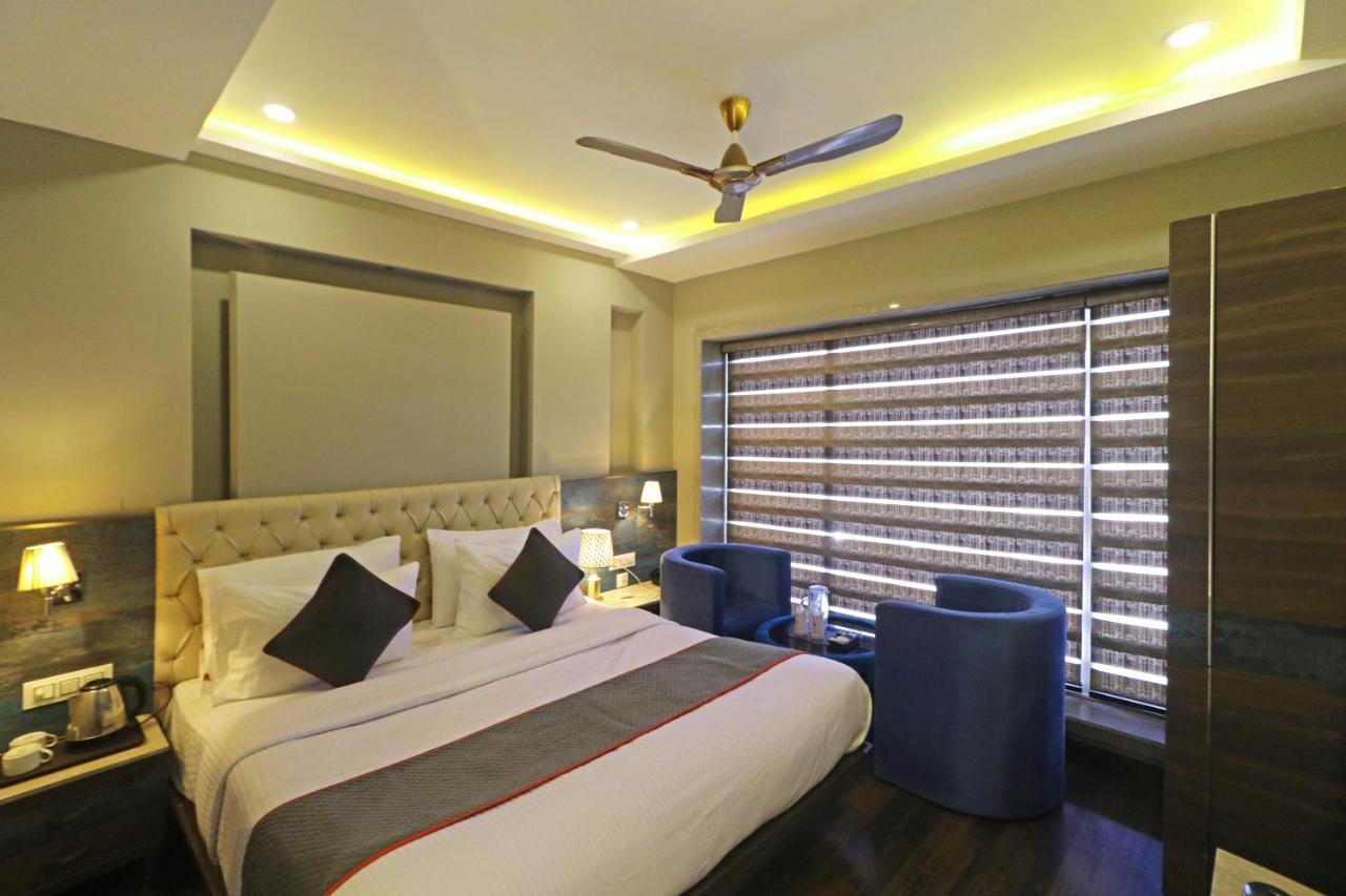 The Ivy Grand Hotel In City Centre With Free Secured Parking نيودلهي المظهر الخارجي الصورة