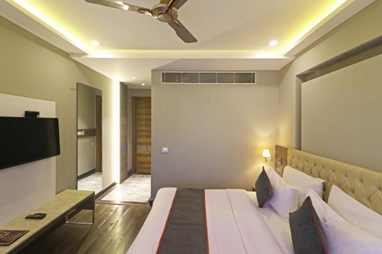The Ivy Grand Hotel In City Centre With Free Secured Parking نيودلهي المظهر الخارجي الصورة