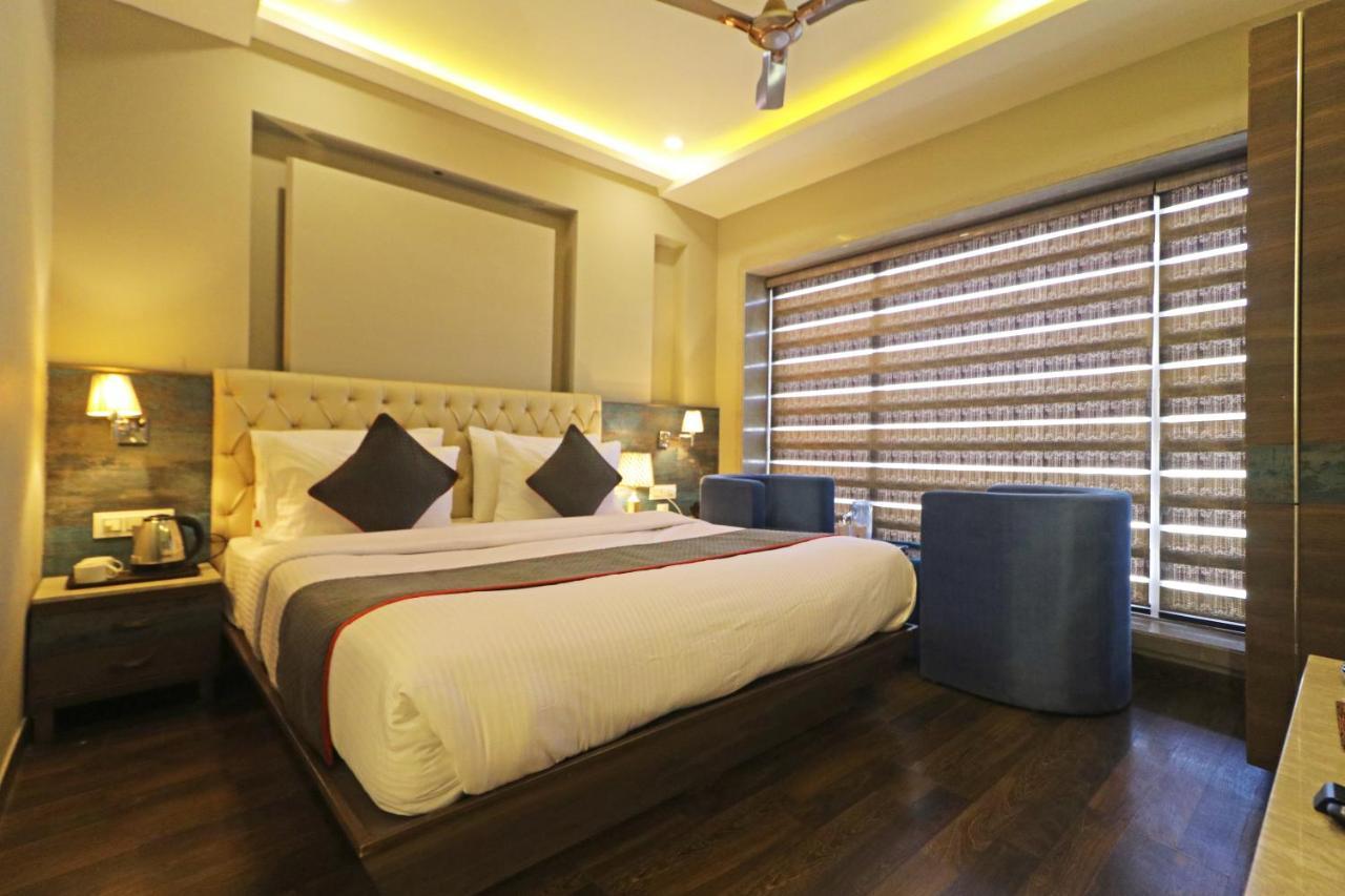 The Ivy Grand Hotel In City Centre With Free Secured Parking نيودلهي المظهر الخارجي الصورة