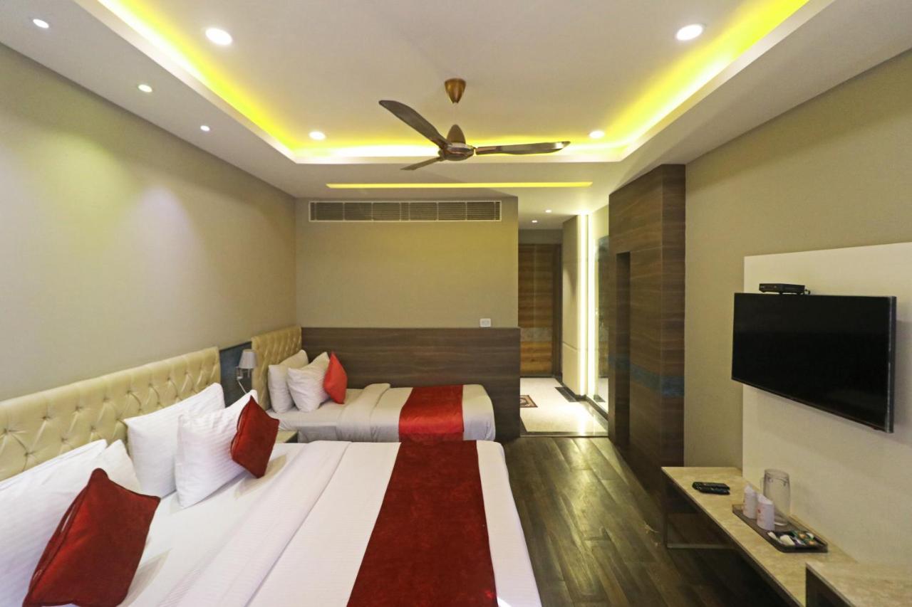 The Ivy Grand Hotel In City Centre With Free Secured Parking نيودلهي المظهر الخارجي الصورة