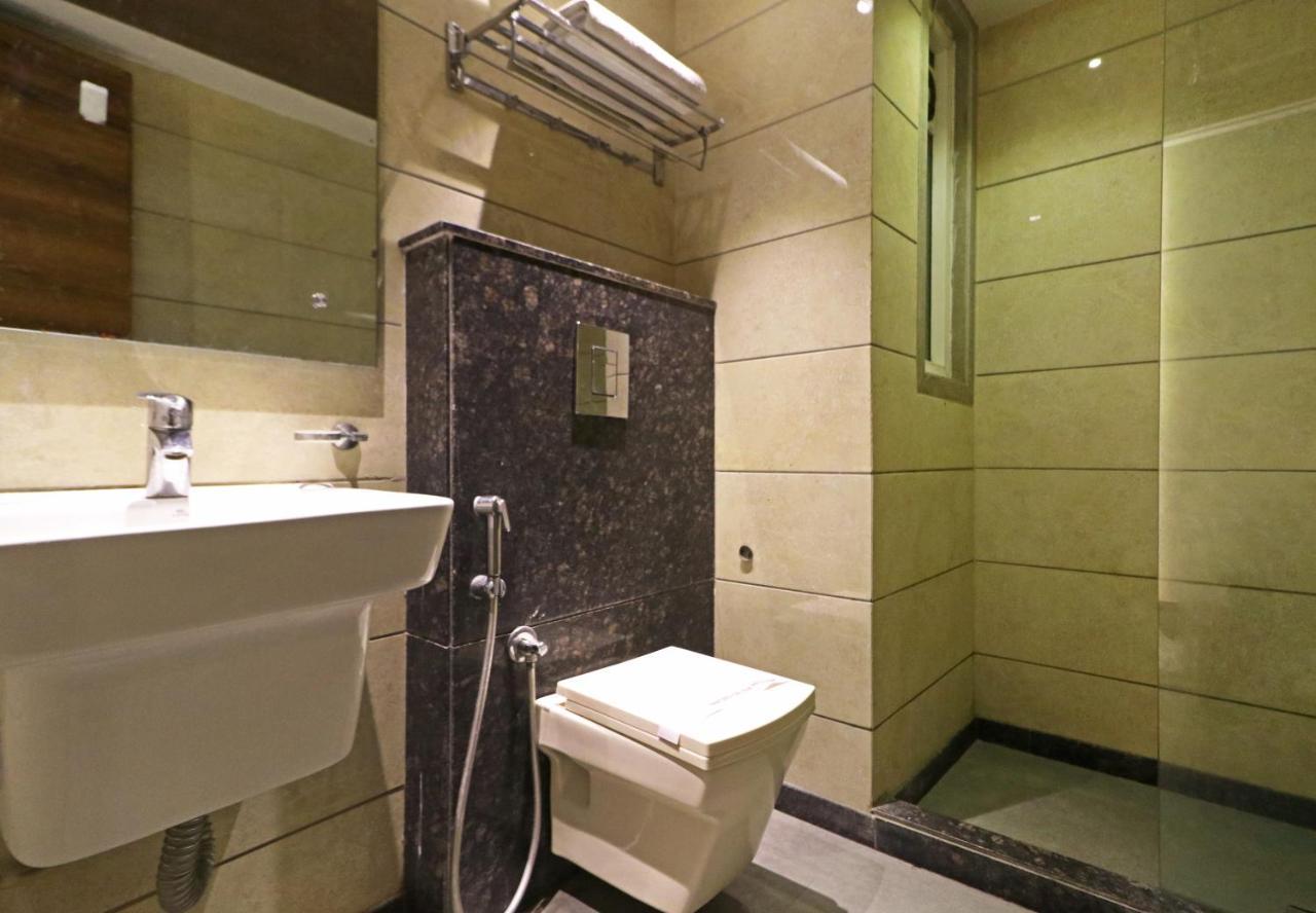 The Ivy Grand Hotel In City Centre With Free Secured Parking نيودلهي المظهر الخارجي الصورة